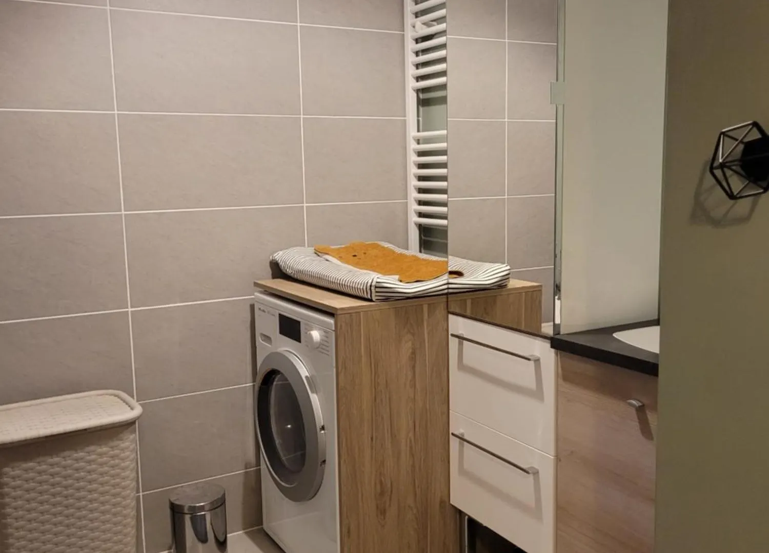 Apartment F3 Neuf Tout Equipe De 62M2 Centre Ville Annecy